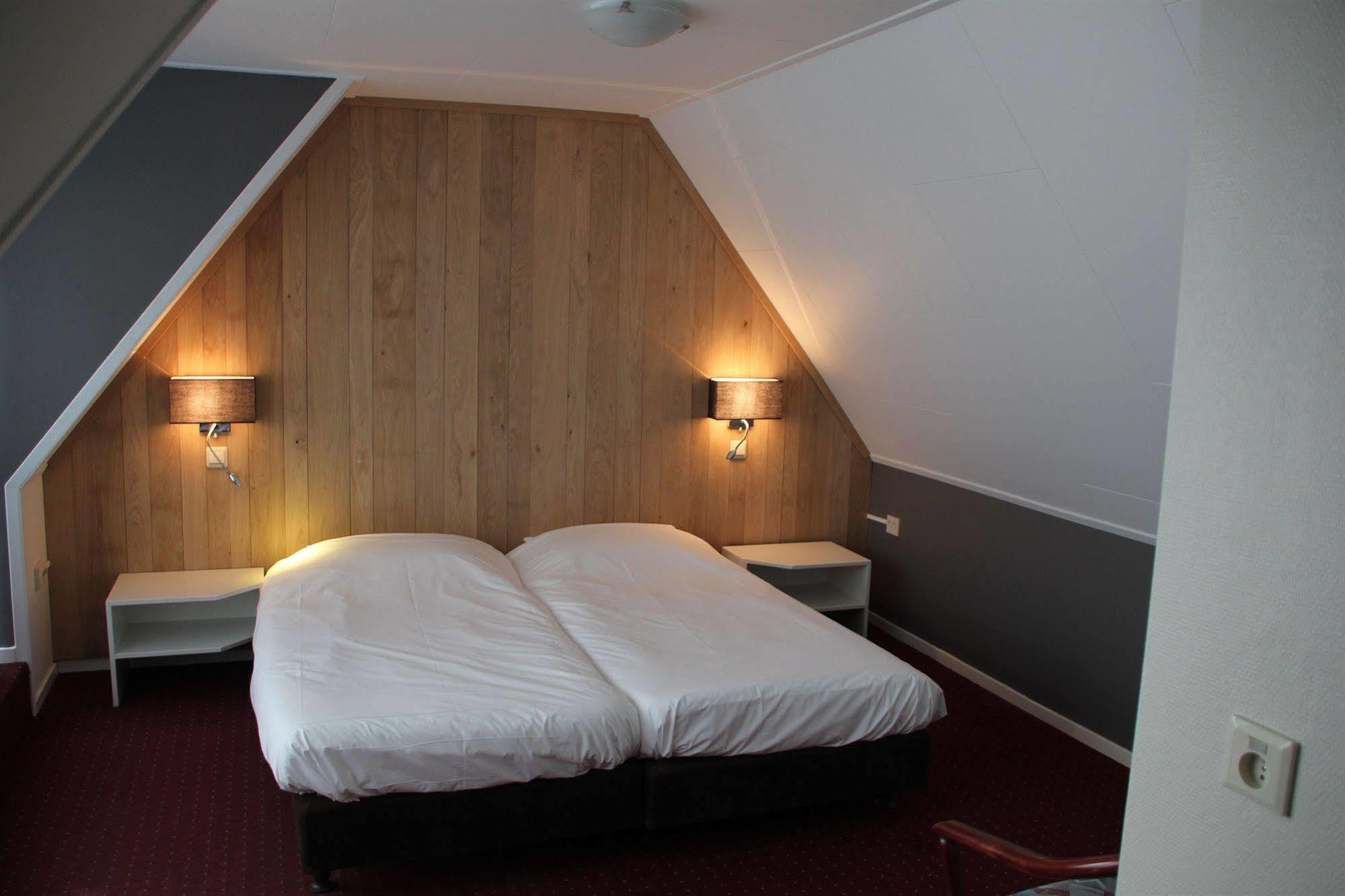 Hotel Het Ros Twente 4*